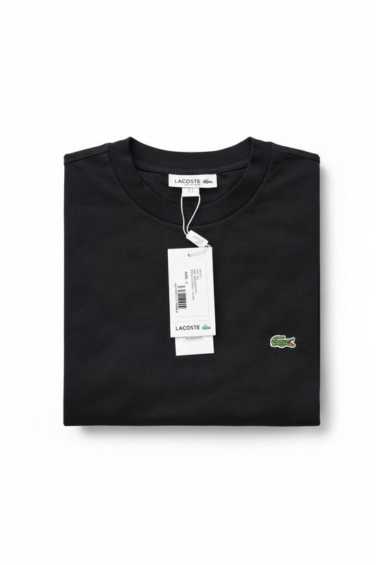 T-shirt Lacoste Preta Classic Fit - Original com Logo Bordado